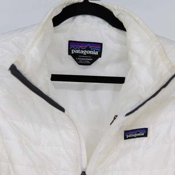 Patagonia Women's Nano Puff Quilted Sleeveless Full Zip Vest Jacket White Large - Image 2