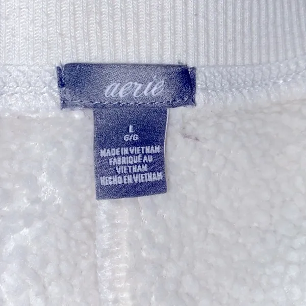 Aerie super soft cozy shorts size large - Image 3