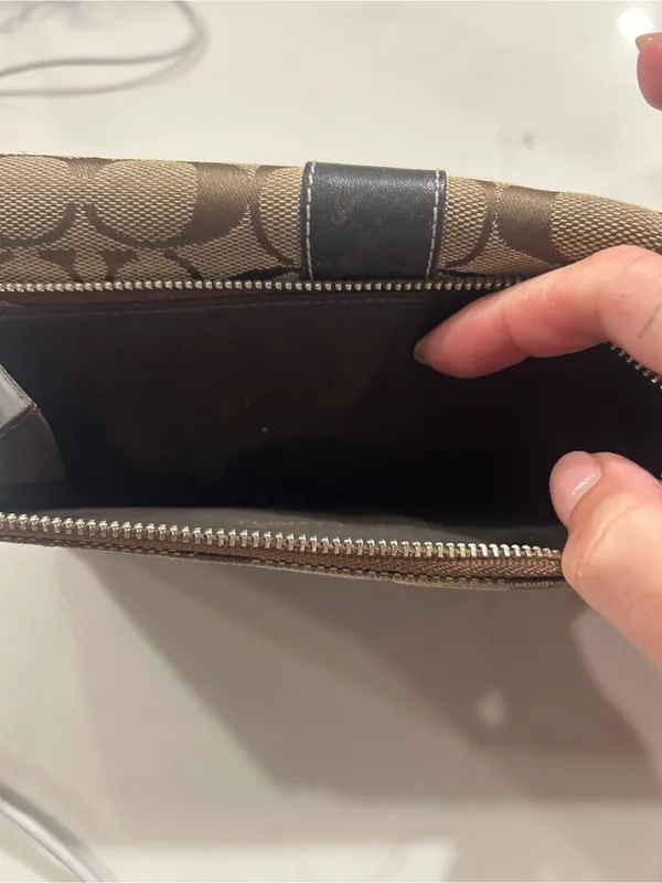 COACH Jacquard & Leather SIGNATURE C Checkbook Wallet With Checkbook Cover - Image 3
