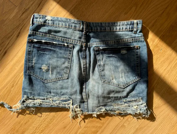 Denim Skirt Size L - Image 2