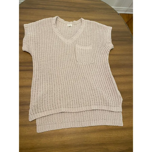 POL Short Sleeve High Low‎ Chenille Sweater Vneck Side Slits Small Lagenlook - Image 6