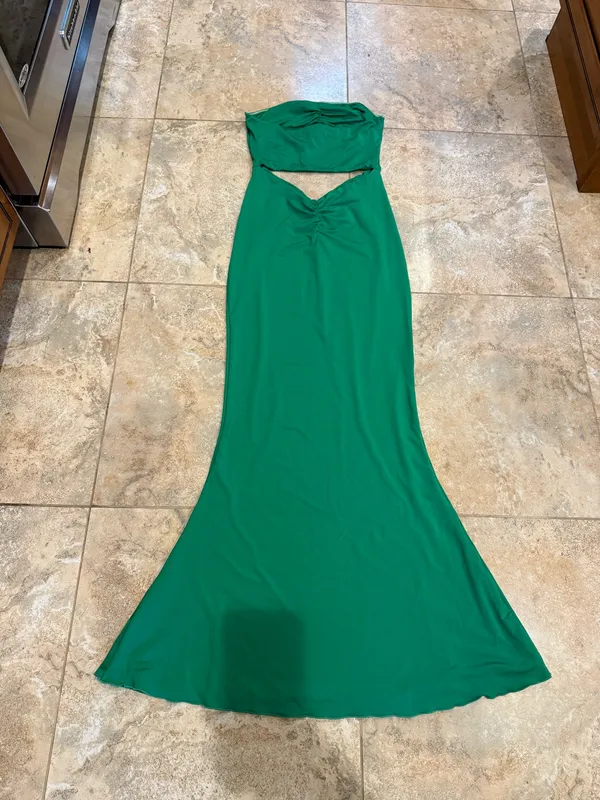 Tiger Mist Bright Green Strapless Cutout Ruched maxi Dress - Image 8