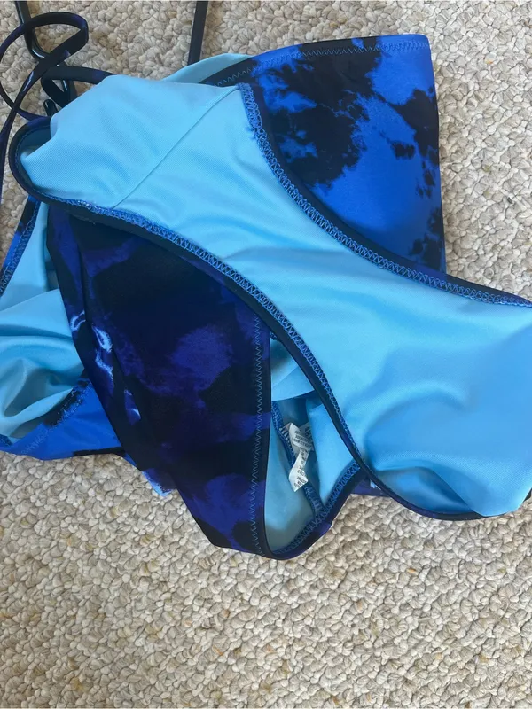 Aerie One Shoulder Blue Full Coverage swimsuit size medium - Image 5