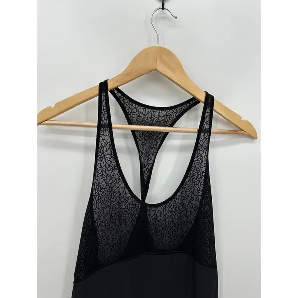 Lululemon Twist & Train Tank Women‎ Size 6 Black Workout Running Training - Image 4