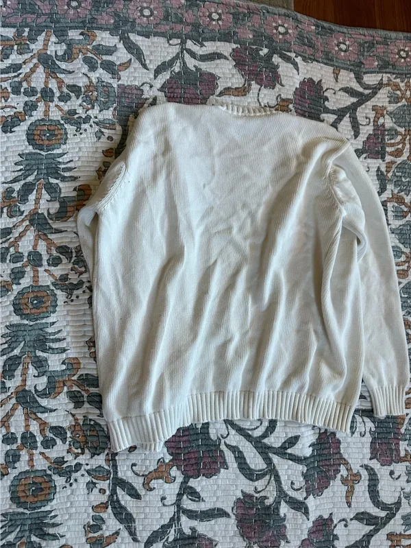 Brandy Melville Sweater  - Image 3