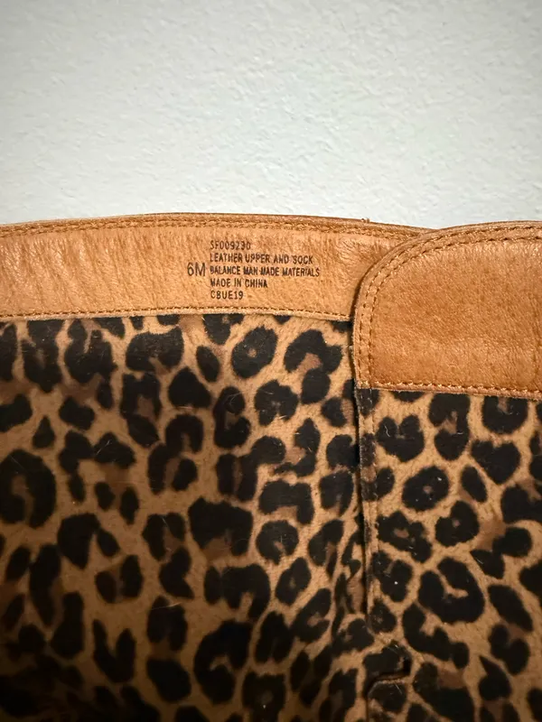 Brown Boots Size 6 - Image 3