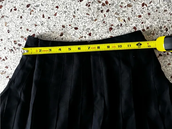 Robert Rodriguez Black Pleated Mini Skirt with Lace Trim size 2 - Image 8
