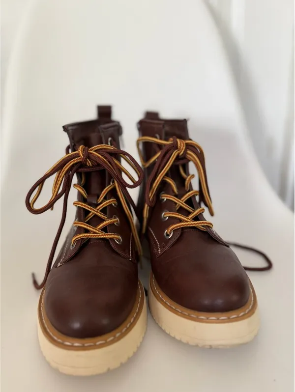 Brown lace up ankle boots - Image 5