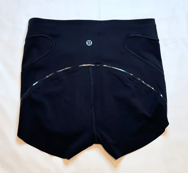 Lululemon Nulux Tight-Fit High-Rise Track Short 2.5" - Black - 4 - Image 7