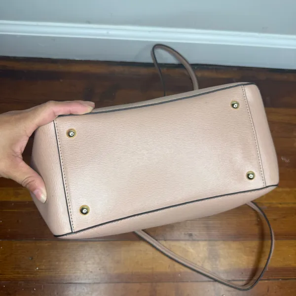 Lauren Ralph Lauren Pale Blush Leather Tote with Gold Hardware - Image 6