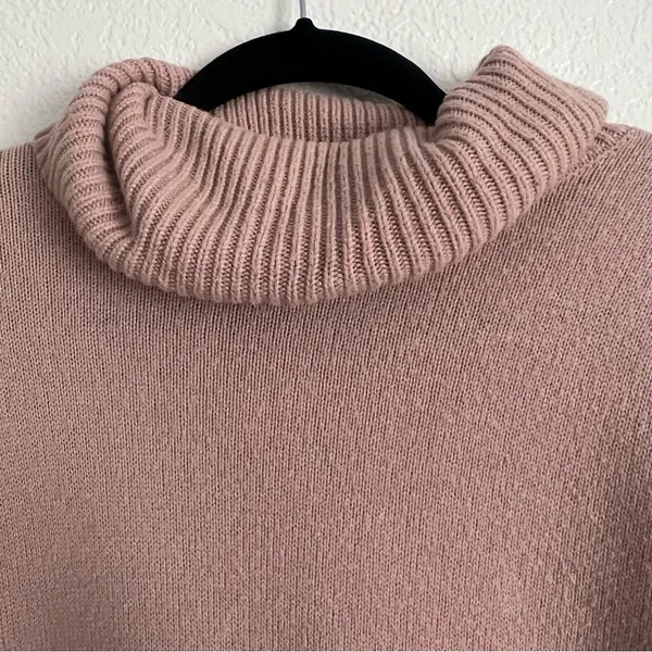 Halogen from Nordstrom Women’s Sweater size S petite - Image 3