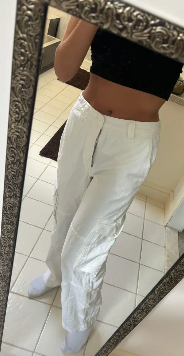 Aritzia Tna Cargos - Image 2