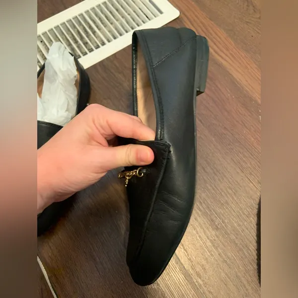Hanna coach lambs leather loafers logo chain fall black casual classic $280 - Image 5