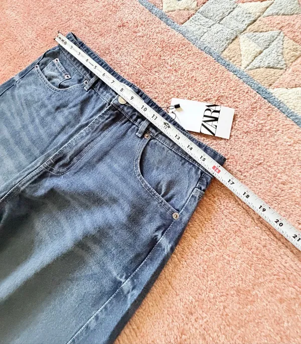 Zara High Rise Wide Leg Barrel Jeans Medium Wash NWT Size M US 28 - Image 3