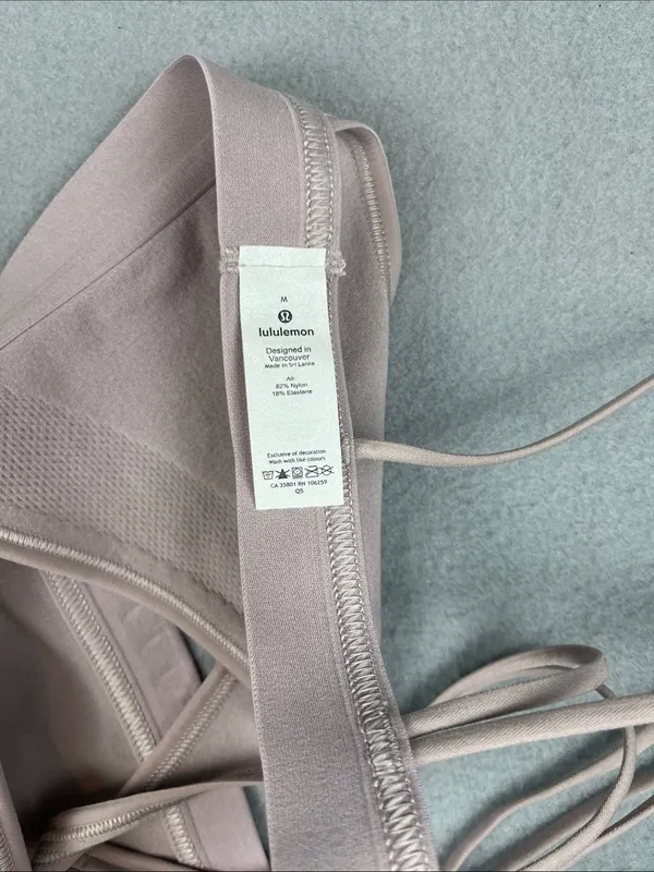 lululemon Pale Pink “A little bit closer” bralette Size: Medium - Image 4