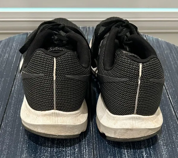 Nike Run Swift Lightweight Sneakers - Image 5