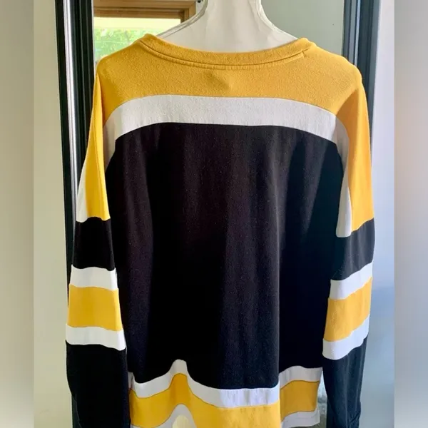 PINK - Victoria's Secret WICHITA STATE UNIVERSITY Oversized Bling Sweatshirt - Image 2