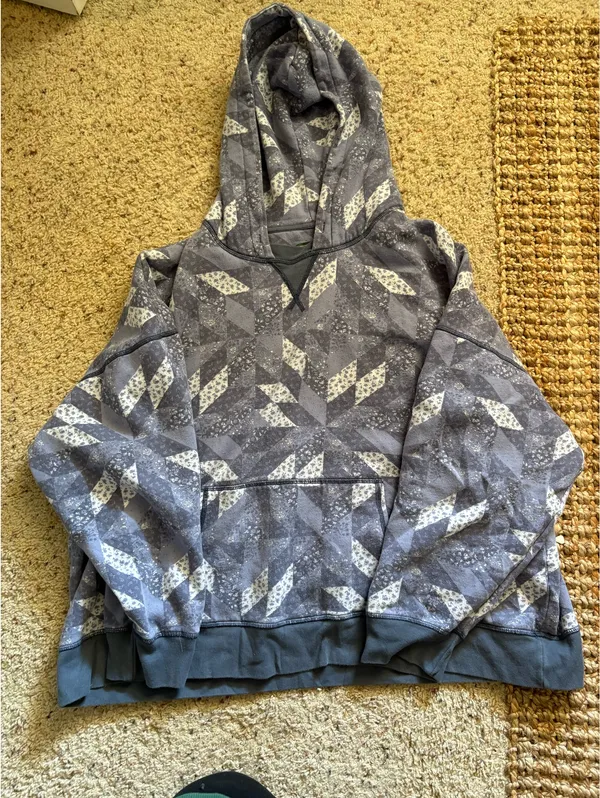 American Eagle Outfitters Hoodie - Image 2