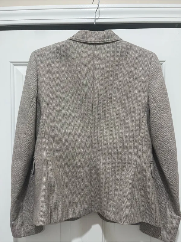 Banana Republic Women's Herringbone Blazer - Light Brown Tweed Herringbone - Image 2