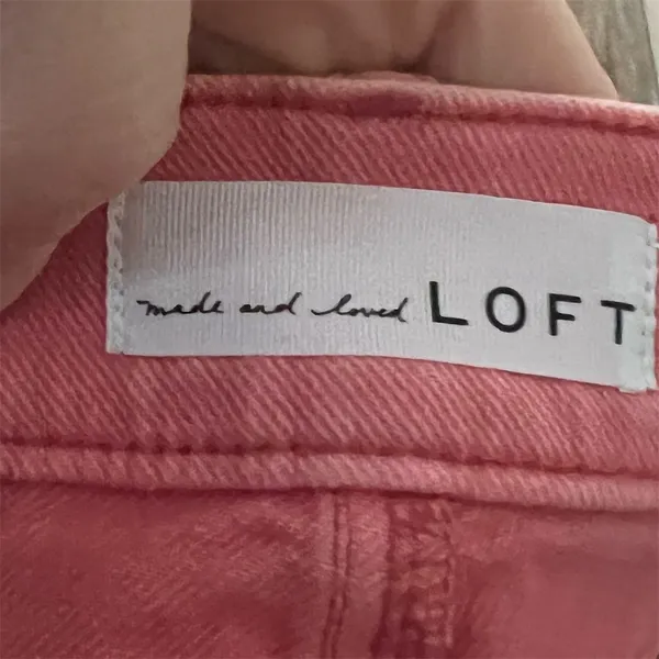 LOFT Women's Pink Cut-Off Jean Shorts Size 26 Frayed Hem - Image 8