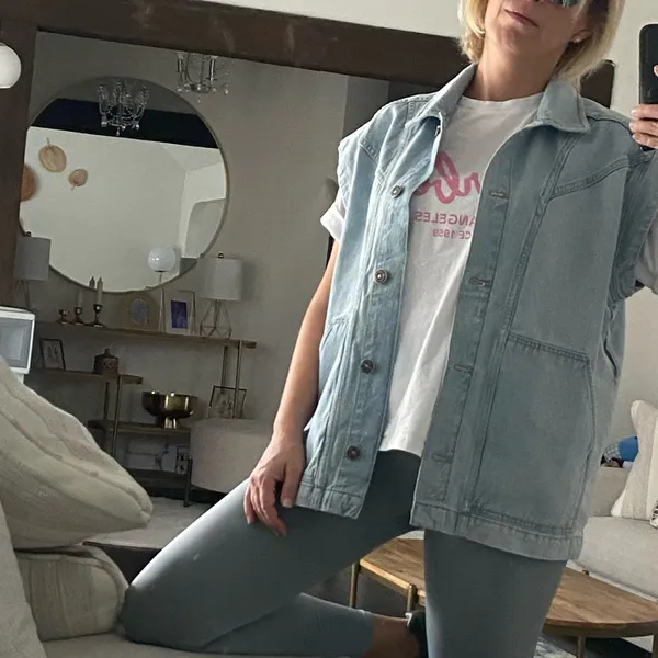 🛎️ Clearance Coton Club Oversize Jeans Vests Size XS - Image 6