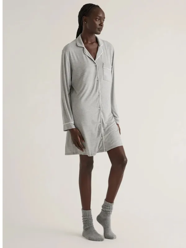 Quince Gray Bamboo Jersey Pajama Sleep Shirt with White Trim Size Medium - Image 2