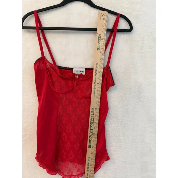 Bliss New York Red Lace Camisole Top Underwire Sweetheart Neckline Vintage Style - Image 2