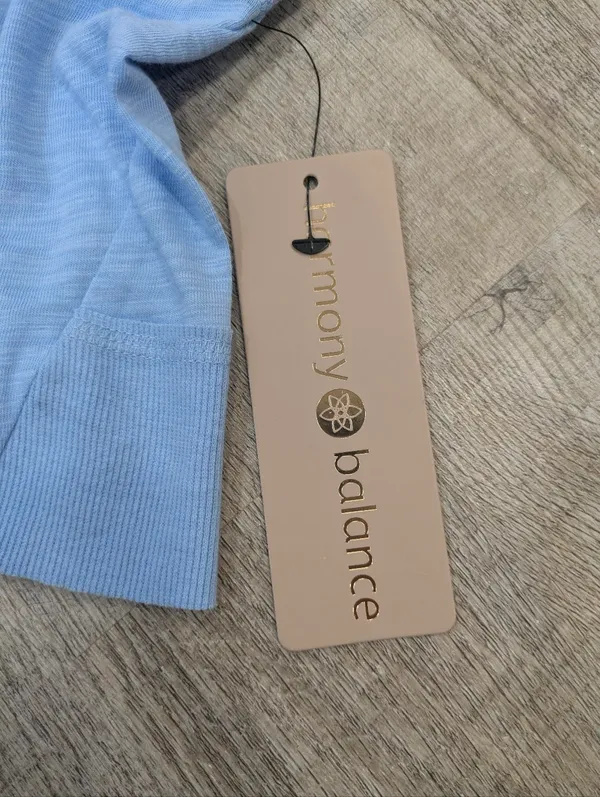NWT Harmony Balance Blue Sleeveless Top Size Medium Black - Image 4