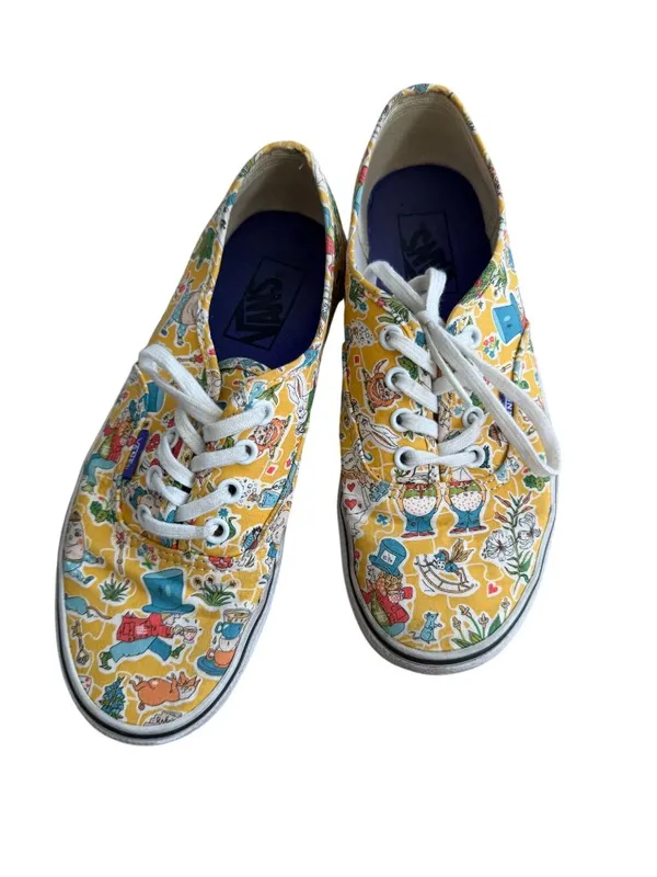 VANS x Liberty of London Alice in Wonderland Sneakers Size Women’s 7.5 - Image 9