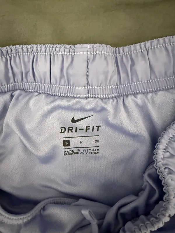 Nike Dri-Fit Shorts Purple - Image 3