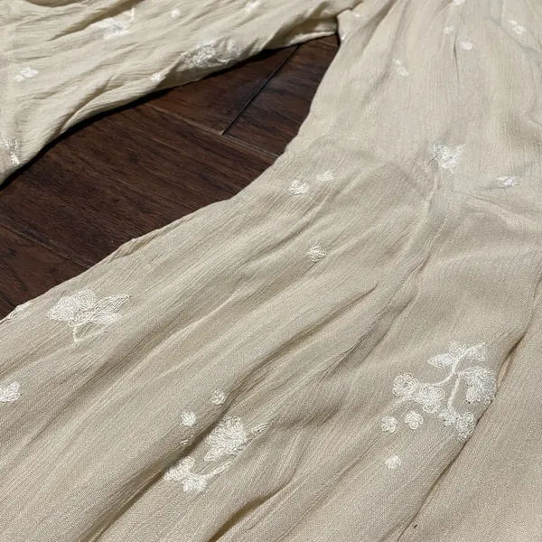 Free People sz 10 flowy beige dress - Image 2