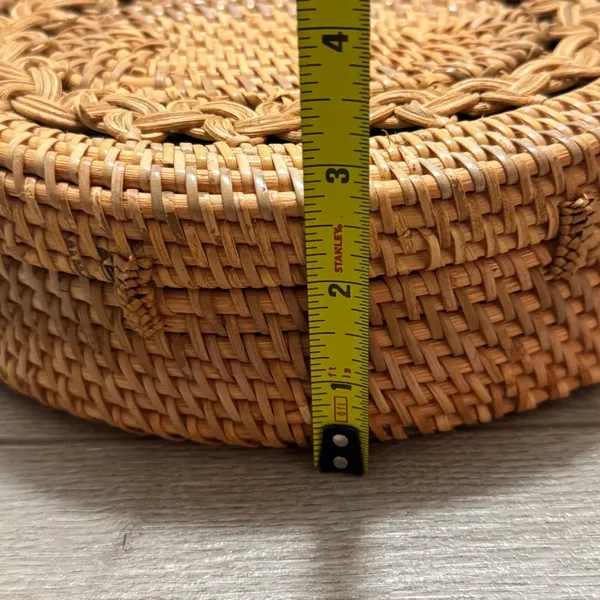 Woven Rattan Crossbody Bag Oval Basket Purse Leather Strap Boho Batik Lined - Image 4