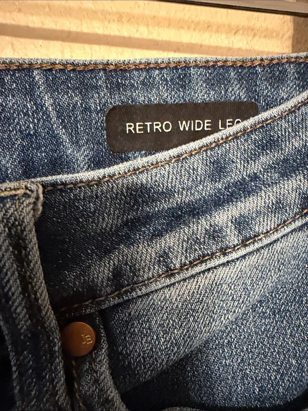 Judy Blue Retro Wide Leg Jeans Size 27 - Image 4