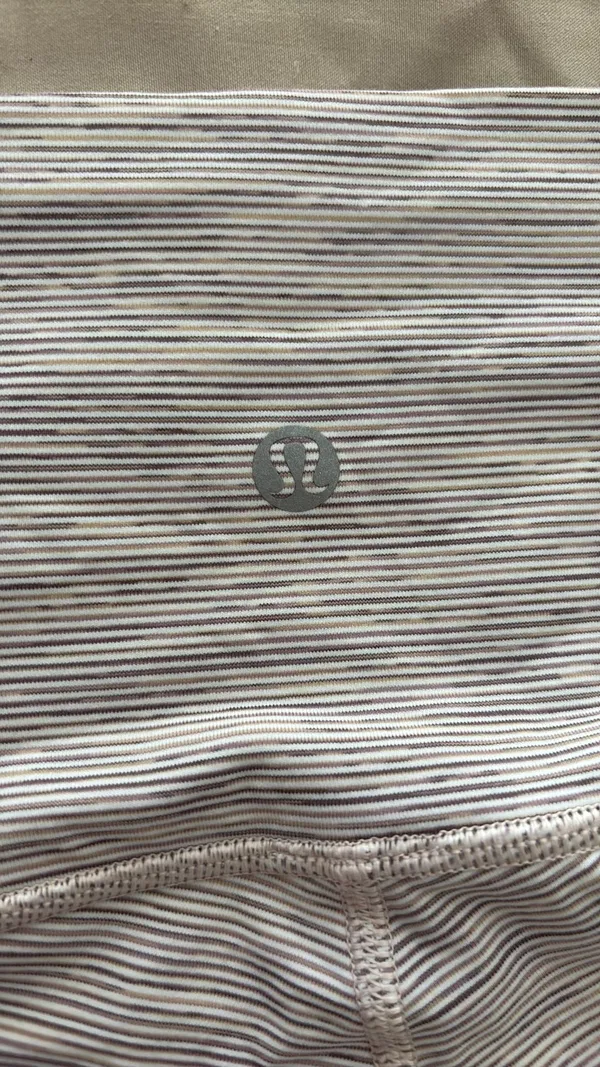 Lululemon light grey striped leggings - Image 5