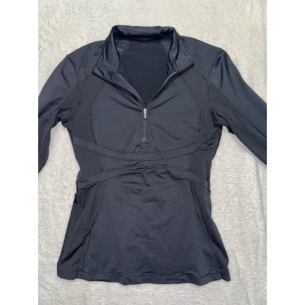 Lululemon Women's Cold Weather Running Half Zip Size 6 - Image 2