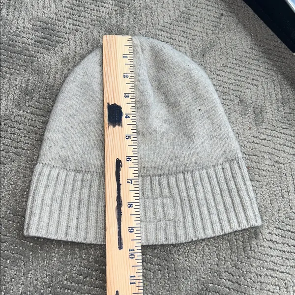 Patagonia Brodeo Beanie Gray Logo Wool Blend Outdoors - Image 6