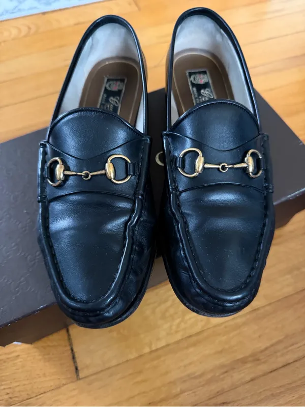 Gucci 1953 Horsebit Black Leather Loafers Gold Size 38 - Image 2