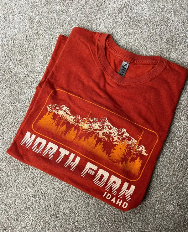 Graphic Tshirt Outdoor Orange Size M - Image 3