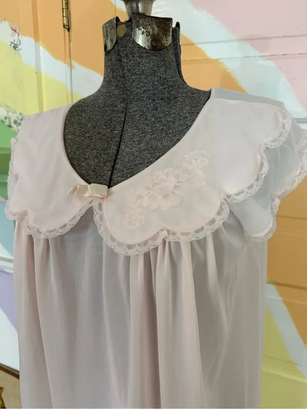 Vintage Shadowline Pink Nylon Tricot Peter Pan Collar Scallop Nightgown Sz M 💛🍄 - Image 2
