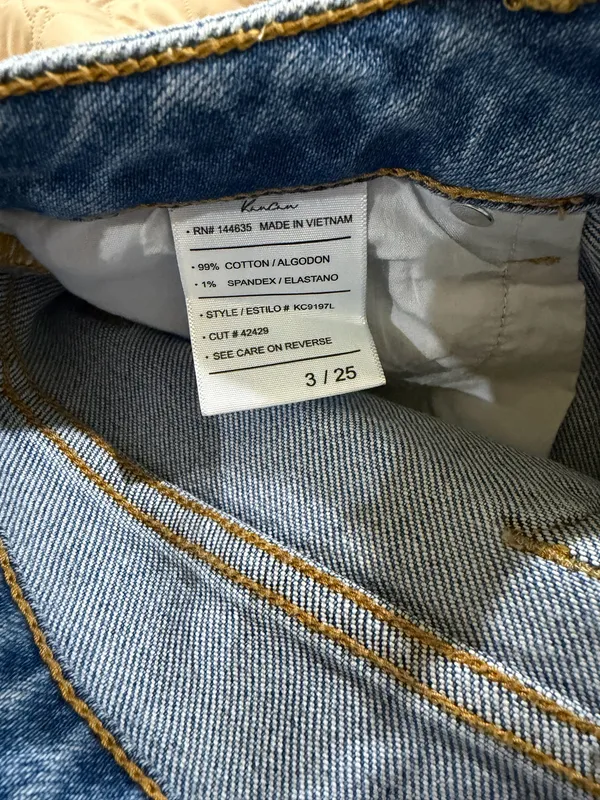 KanCan USA Jeans Distressed Mid-Rise - Image 7