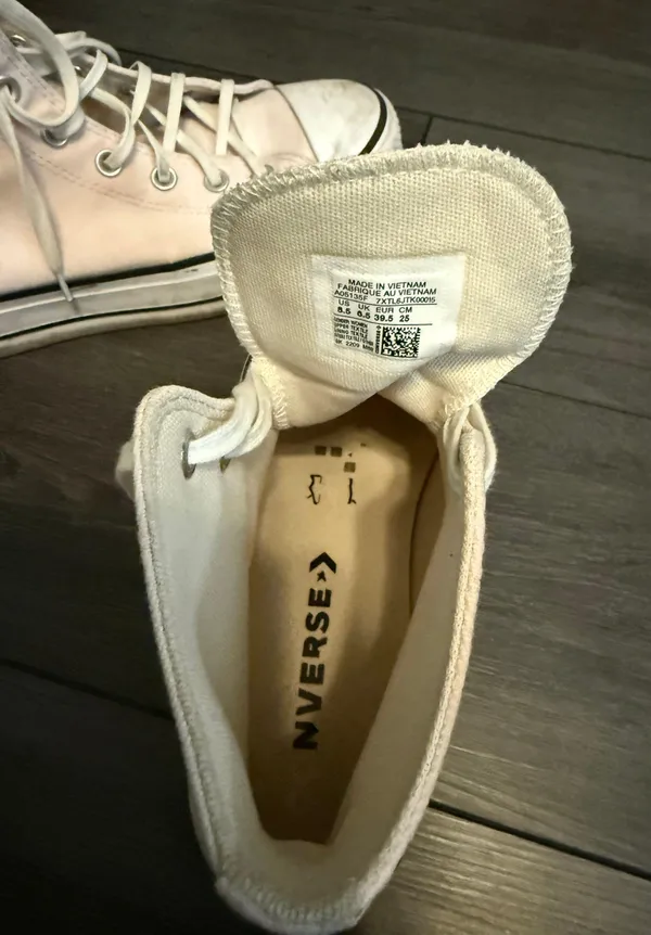 Converse Pink High Top Platform - Image 4
