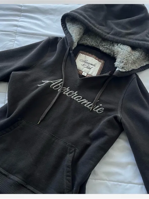 Vintage Abercrombie & Fitch Y2K Fur Lined Hoodie - Image 2