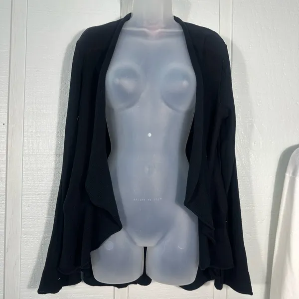 Catch My Black Cardigan Sweater Size XL EUC - Image 2
