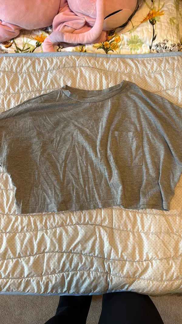 Shein Crop Tee - Image 3