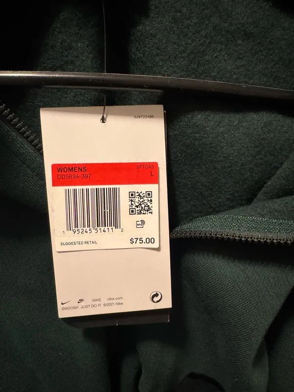 Oversized Nike Zip-Up Jacket - Image 2