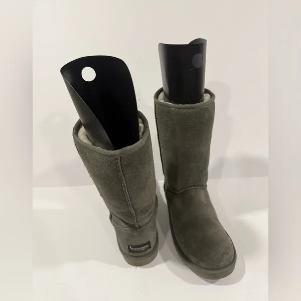 Koolaburra by UGG Tall Gray Shearling Boots Women’s 7 Classic Cozy Winter - Image 5