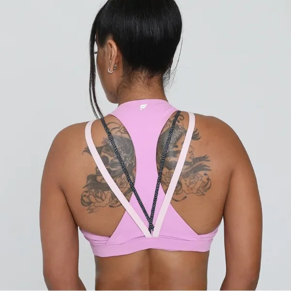 Fabletics Boost Medium Impact soft sports bra top - Image 6