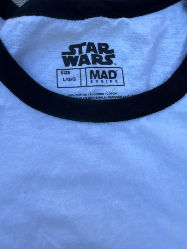 Star Wars Hello Friend The Mandalorian and Child Retro Classic T-shirt Size L - Image 3