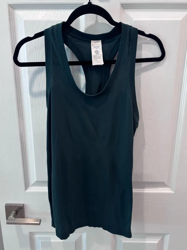 Athleta Forest Green Racerback Tank Top size Medium - Image 2