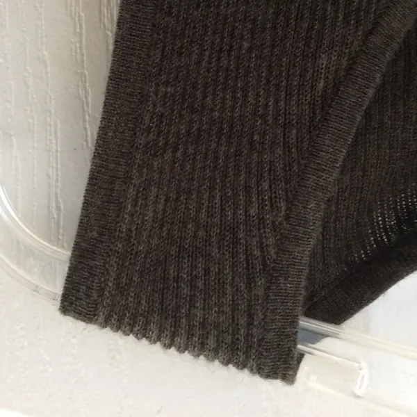 FINAL MARKDOWN NWT Hillard and Hanson top xl - Image 4